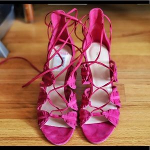 Nine West fushia heels